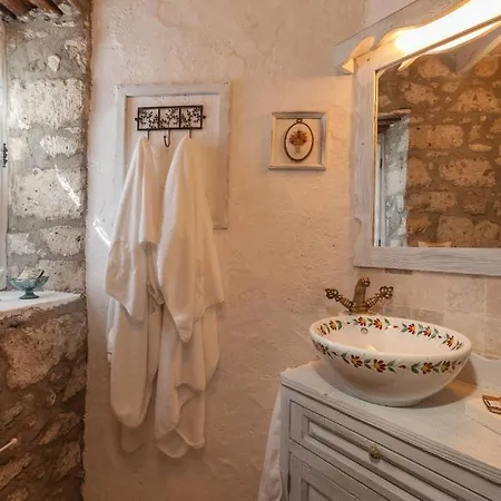 Yukari Sokak Special Category Pensiune *