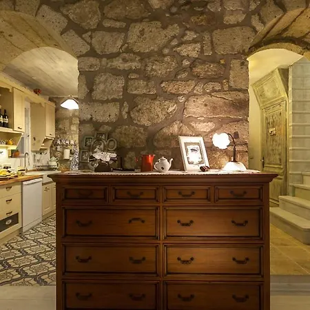 Yukari Sokak Special Category Pensiune Alacati